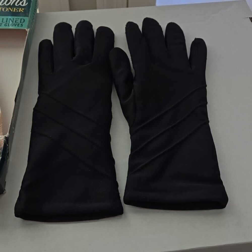 Sensation By Isotoner Fleece Lined Flexible Gloves 4 Way Stretch Water Resistant